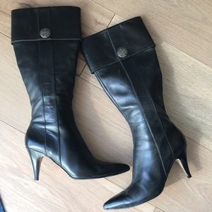 Tahari Dori black leather boot size 6-1/2